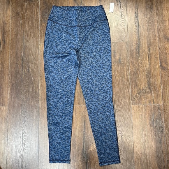 🆕 T by Talbots SPACE DYE ANIMAL EVERYDAY STRETCH LEGGINGS SZ MED - Picture 4 of 9